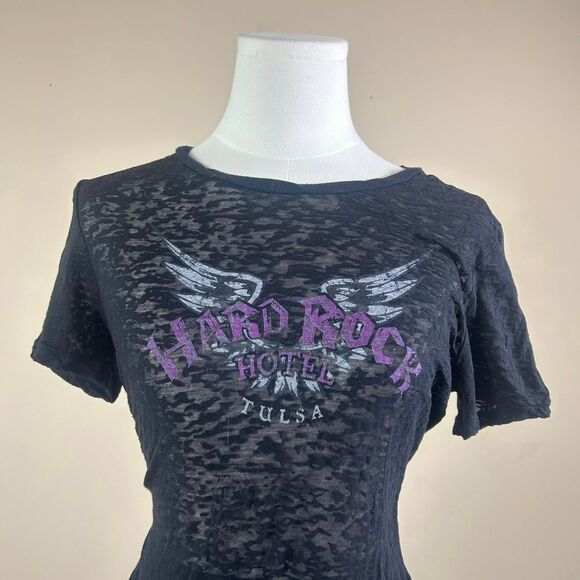 Hard Rock Hotel Scene Emo Y2K Purple Skull and Wings Tee - Picture 1 of 3